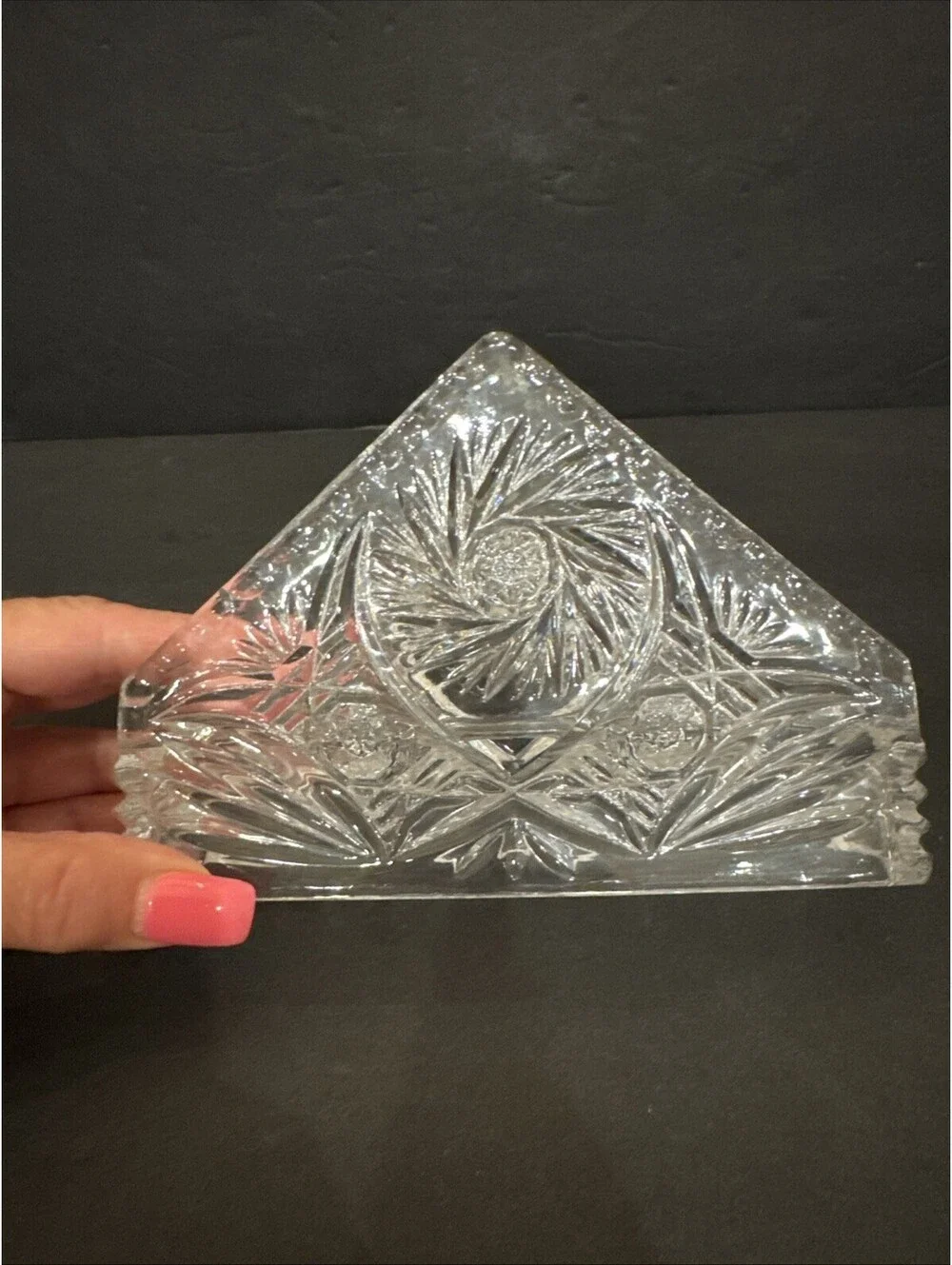 Vintage Triangle 6” Crystal Napkin Letter Holder Pinwheel Hobstar Scalloped Edge